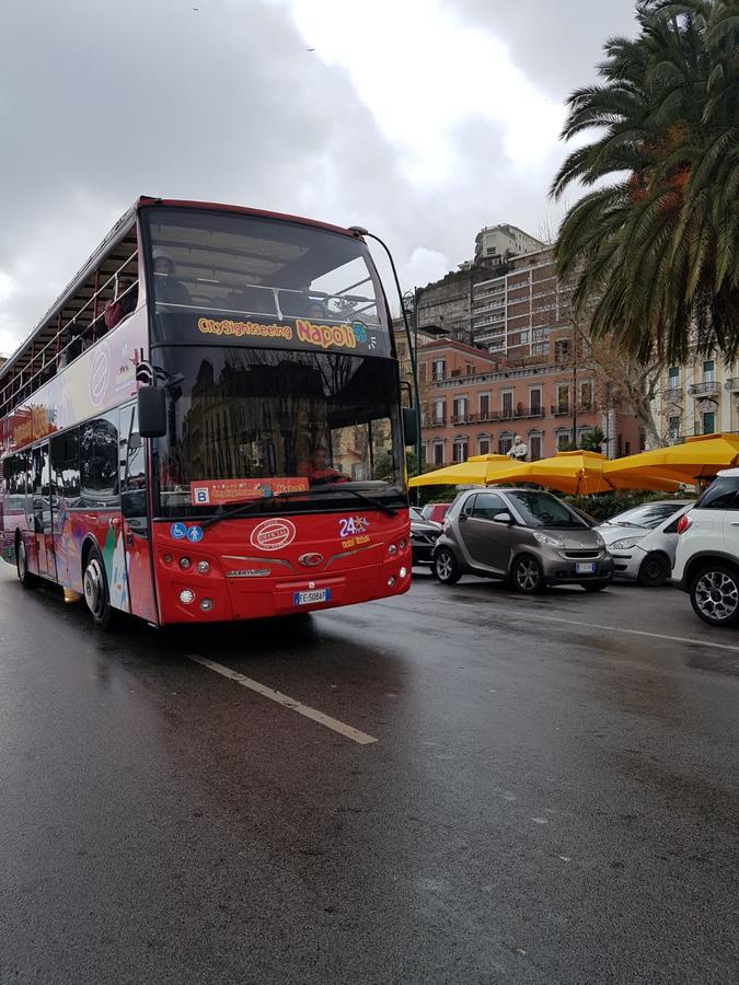 Napoli Lungomare Caracciolo Mon Amour Exteriér fotografie
